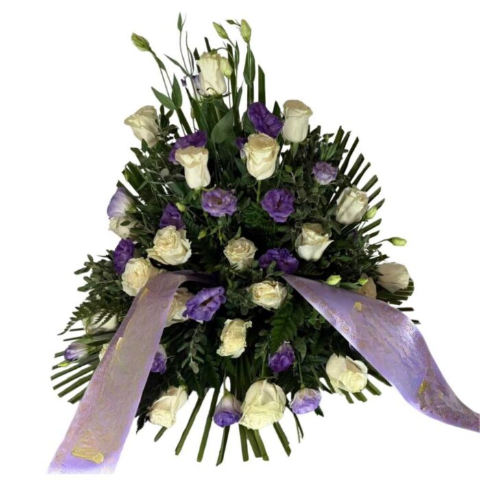 Arreglo Floral de Condolencias con Rosas Blancas